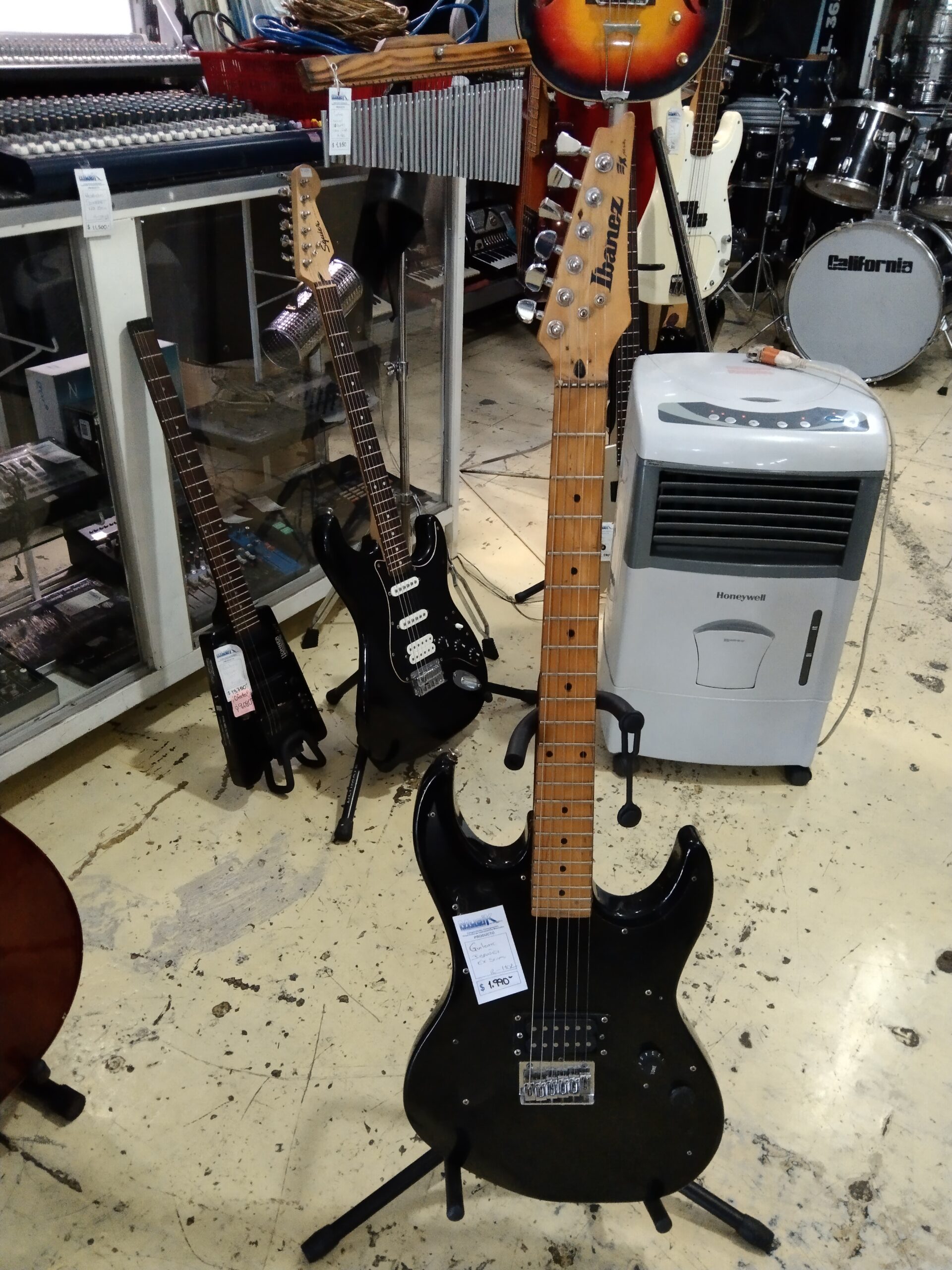 Guitarra Ibañez EX Series